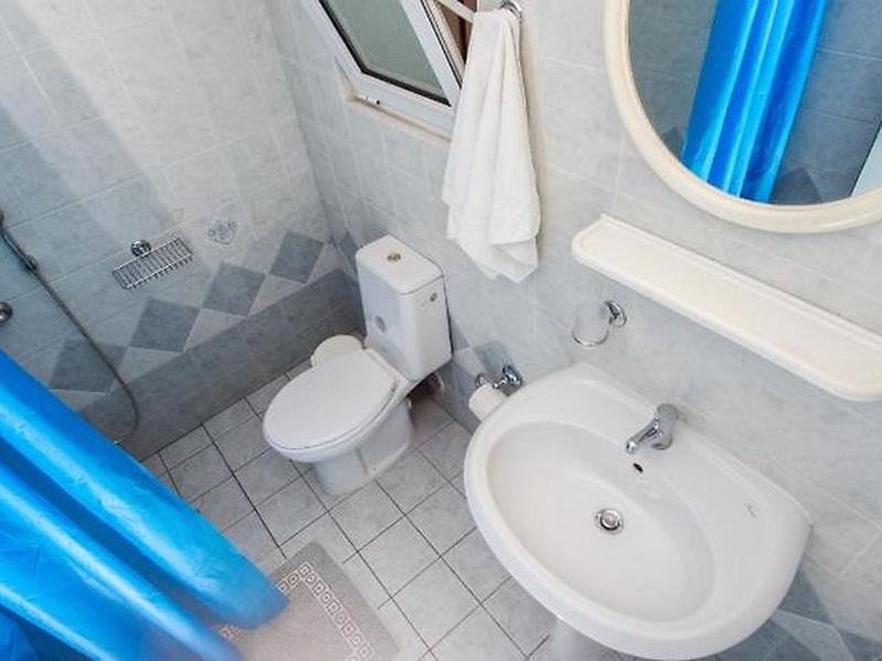 D6CA4E369ACBAD4E5B5038323BDC00E0