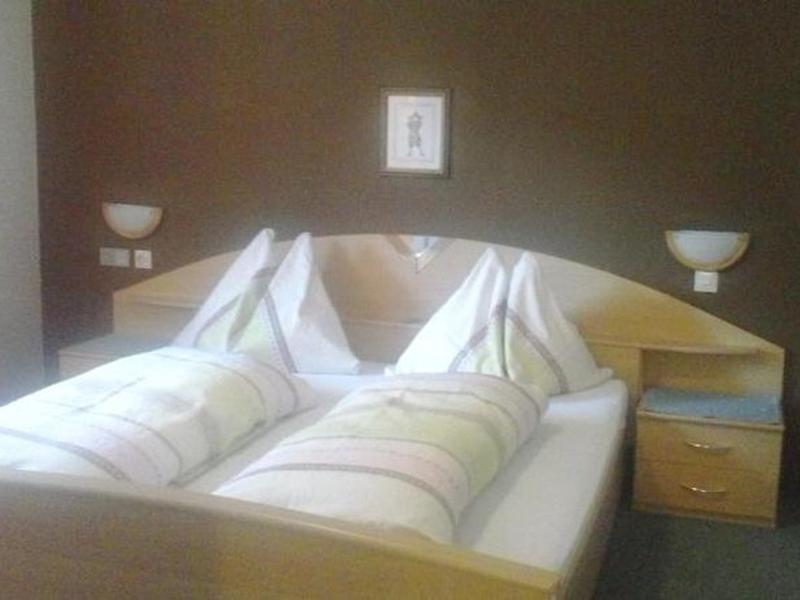 EB34ABCAE959796CE7AFE71D25CC4F90