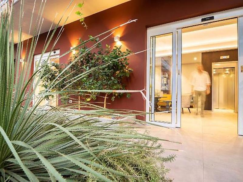 5CD65C7583950F51F2B13F5DDD2DD093