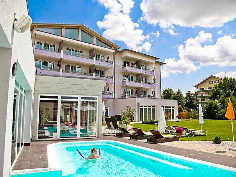 3564B4AC63955AEF18B51923AF747B26