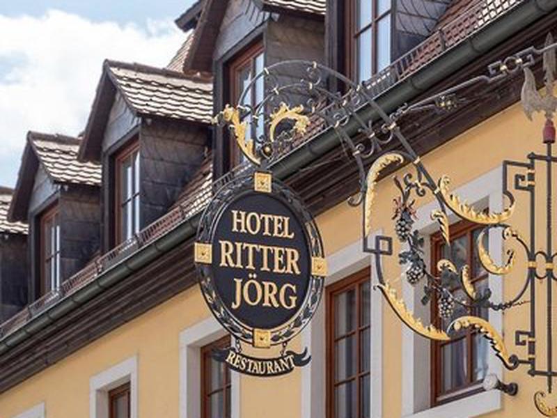 8E061230278885A2053DD356D65CBCA8