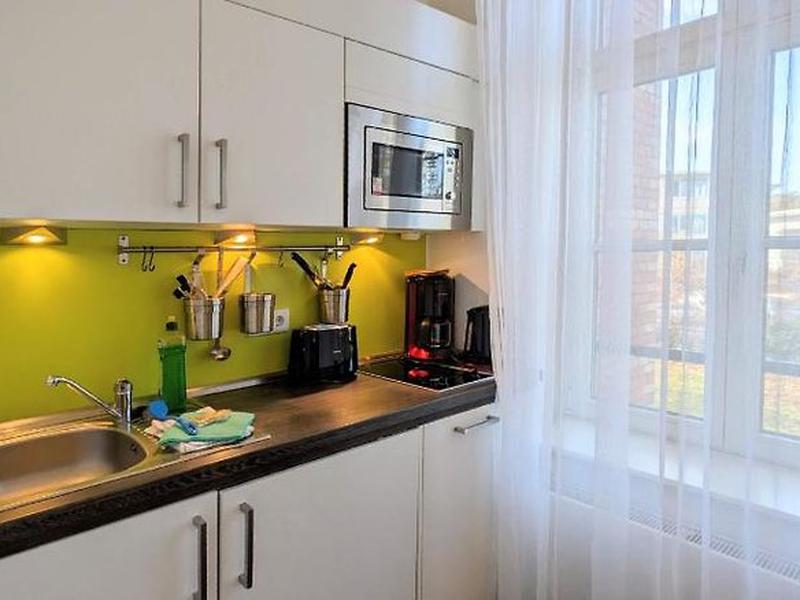 4AD64EA0E5466F0EF70853323FF6FDF8