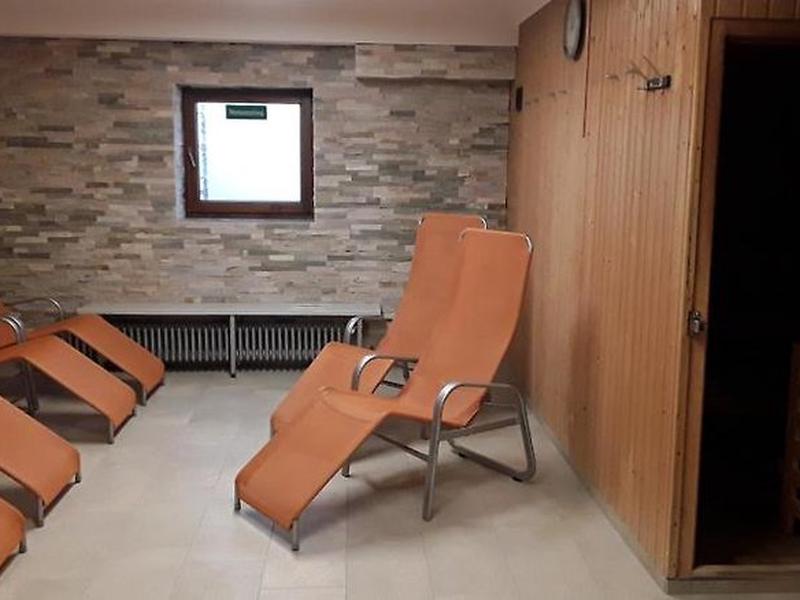 06E1F6849728CA2BB24841C43BB4758E