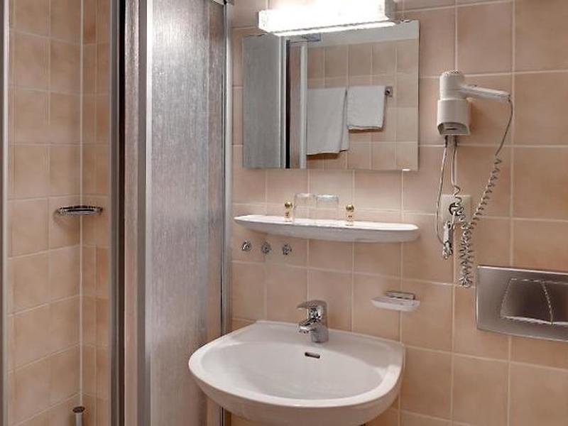 F8691480B8BFEA3F92A5D54BE0A9B837