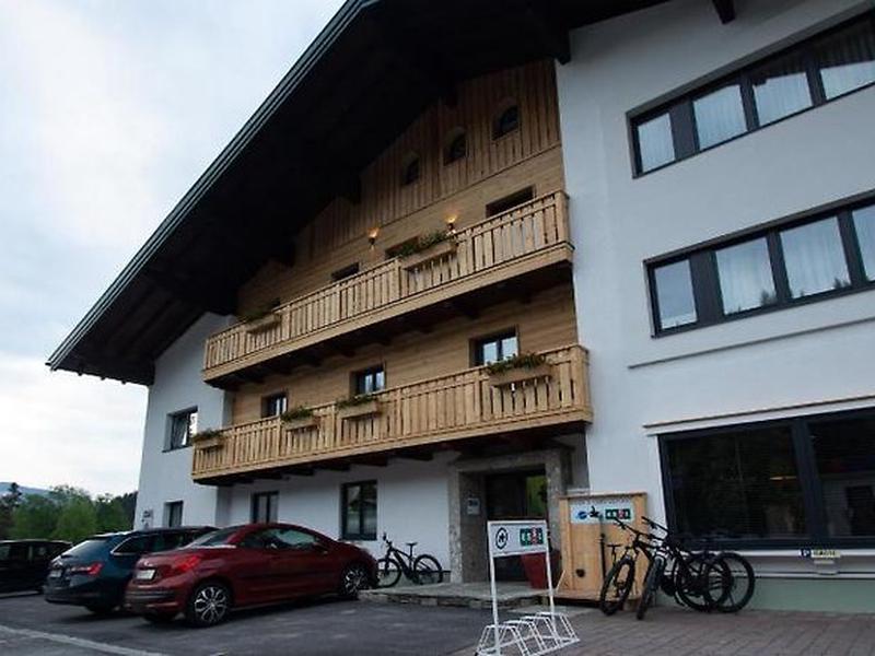 B6AFC1151D3419BB7709B68815B901AE