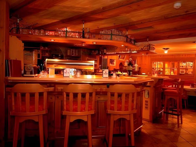 97B14E16A263762236D05BC25758005F