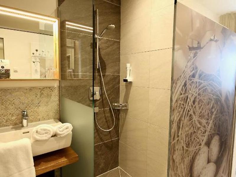 B5764B87BB29C8EB3FAFBCA7C12A1FE7