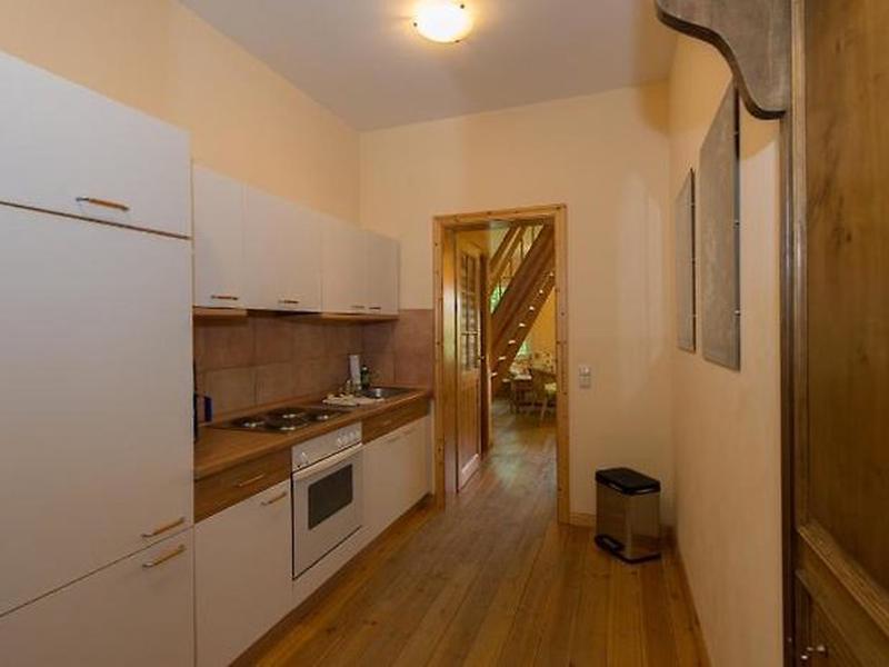 0BF9E49E44C6F278418F1C2C01B36042