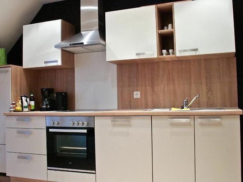 F60DA08BCDC81F78F61D42FD71E94FD0