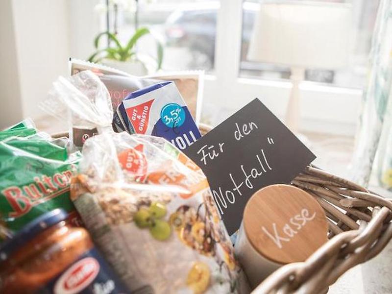 EBCAC4AC8B8357AB8DD9B579F00FF5CE