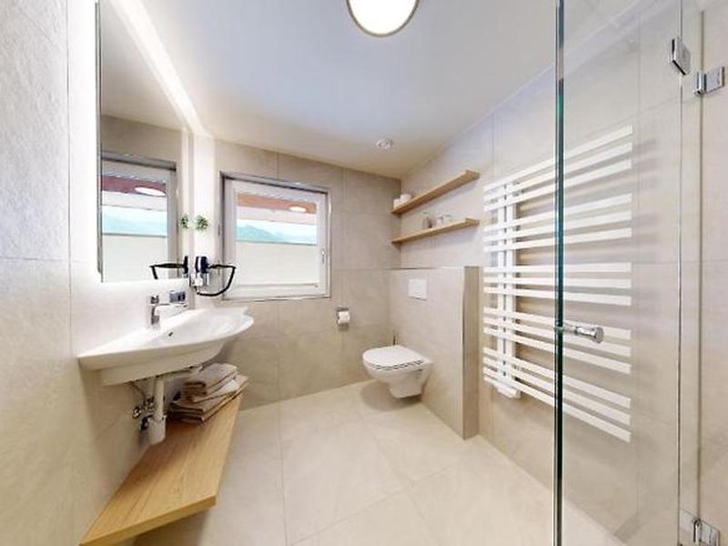 30544B983001E0CCAE95B5EA5E69F781