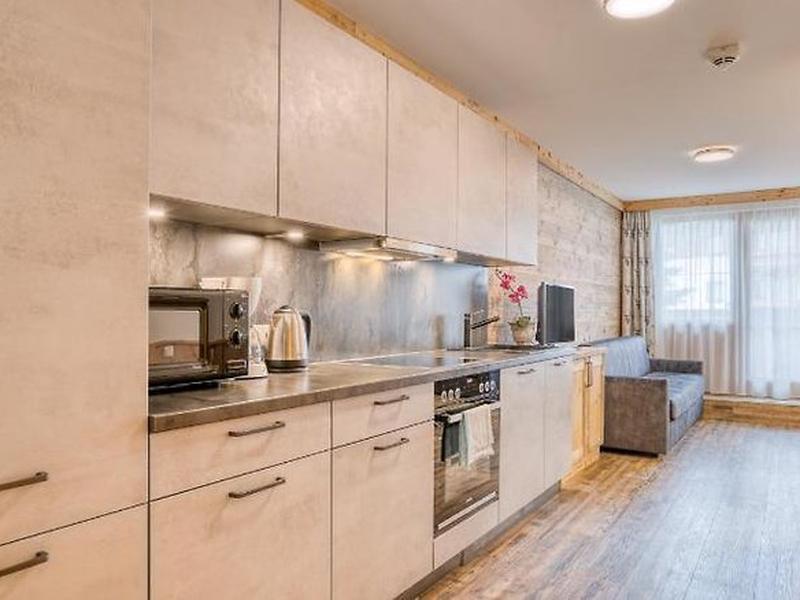 79F11E0A3466633C7070AC1F807462AD