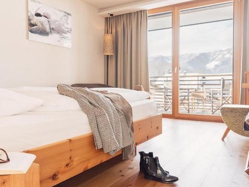 4A97B936F16330C5FAB84EC68D135E2B