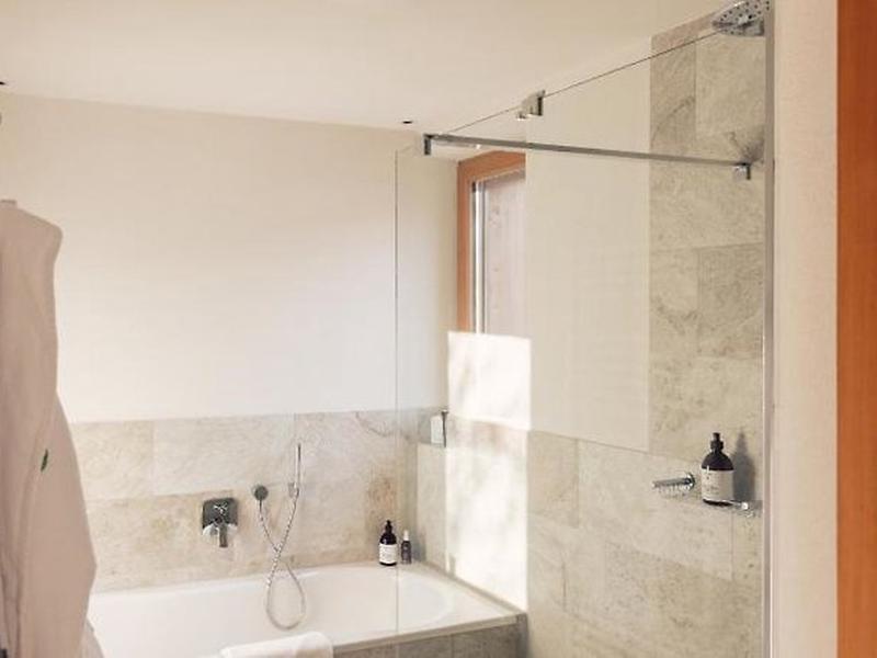 72A1E66F813DA3ADA157C54E06B5747E