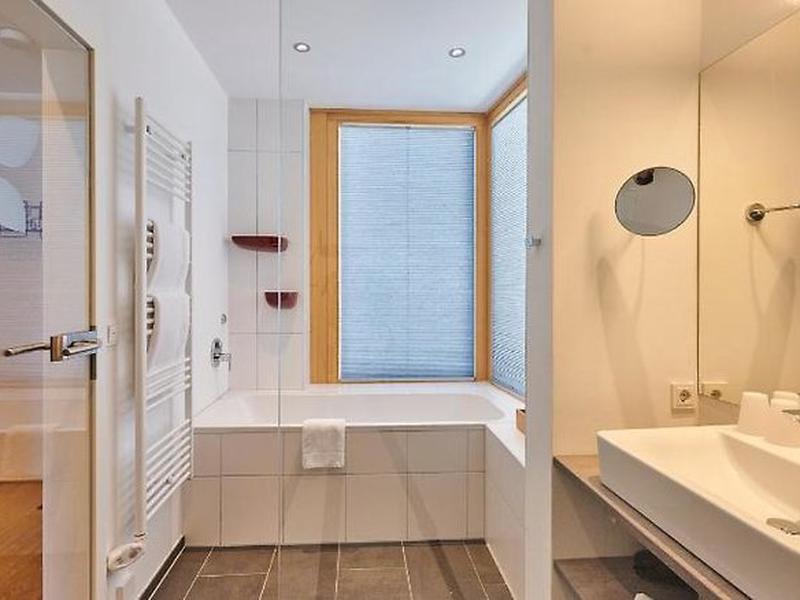 0F7EDB7FDDD1C32553D7CF99ADA0E9B2