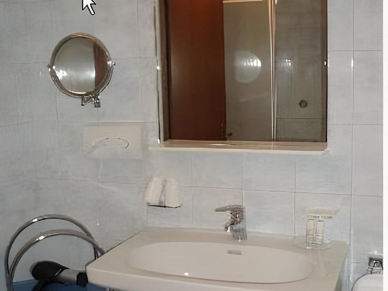 A1C7B3A0C58ABAF9A630C98510380C9E