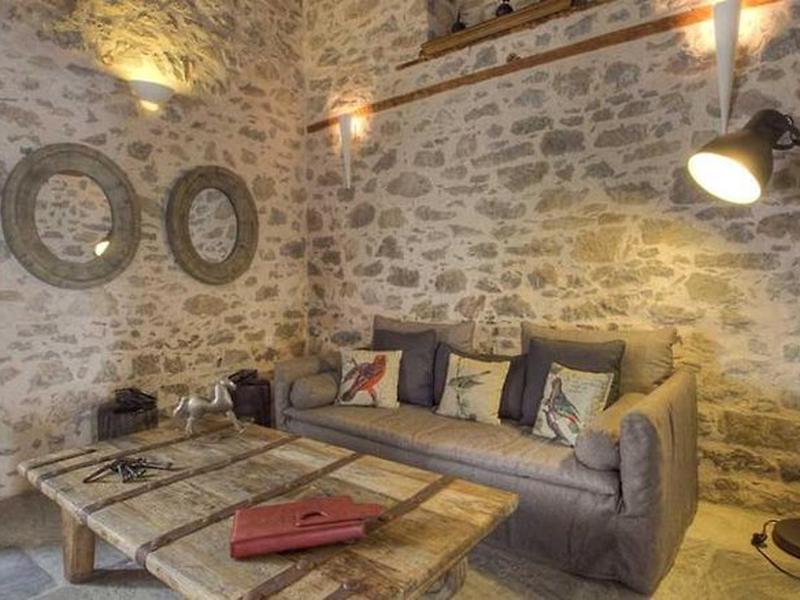 51DB20F0CD3DD810E5F9968AE45721D2