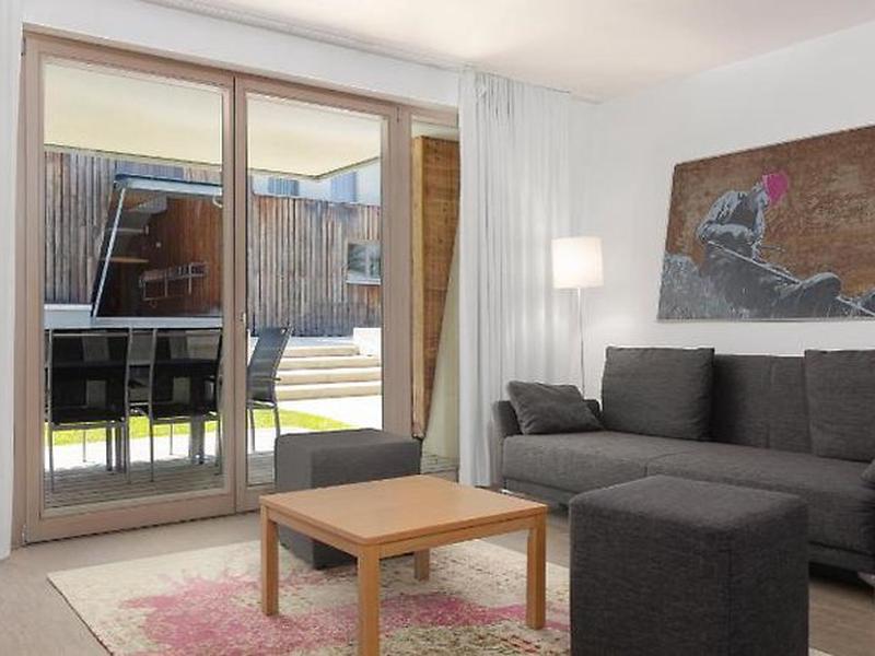 02841BA04290131D3910CE56E84B378E