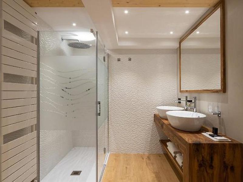 8D4A7E8A3FC55EA3956D305DBC9E75C2