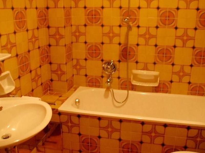 FF9DD01CFFBCCF68BDBA7EBA55317866