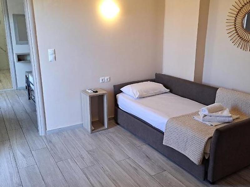 9D9C2B51A401F06EAC3D0CDA28058793