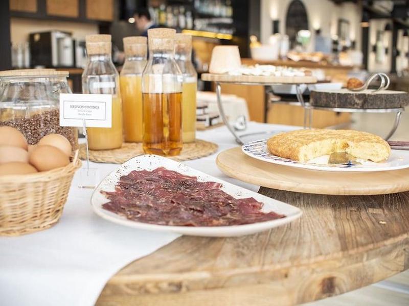 51D0B7FB88E422092E831749FFD29D98