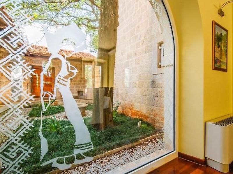 89822B5434A4A5EF0F9BA8A01B21133B