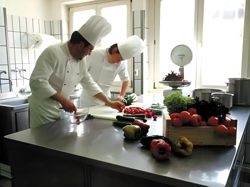 6B7C3F2B45A2CA4B7CBD6DEC5482A23D