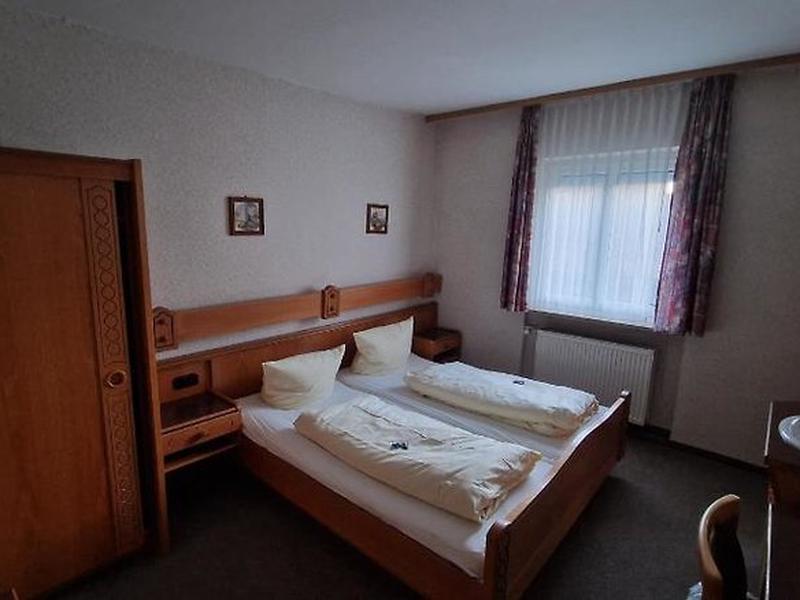 F7725C83E1B2A163F76A2D85A0151C57