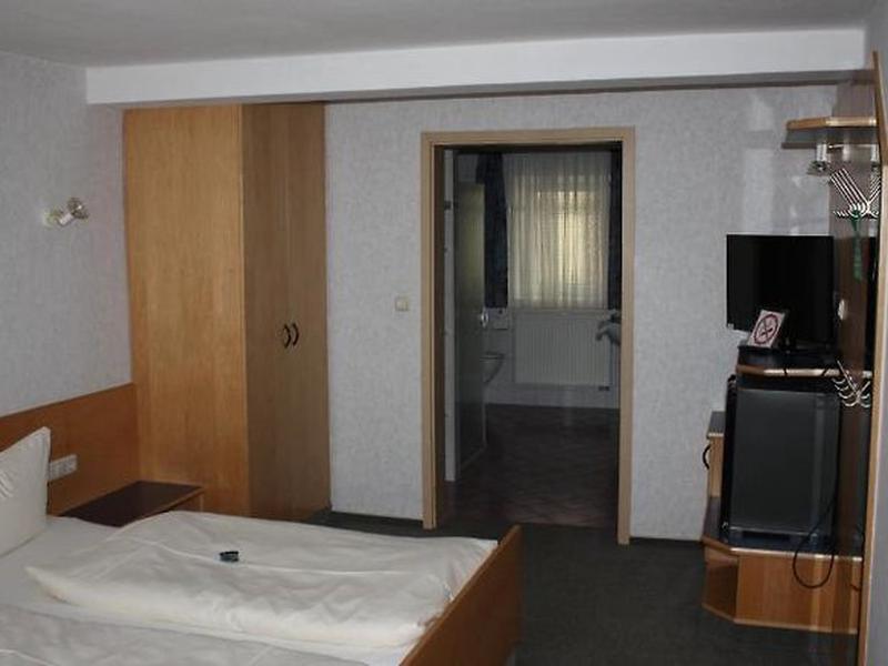 A7E9D1154A84706FD53456D7B0A01733