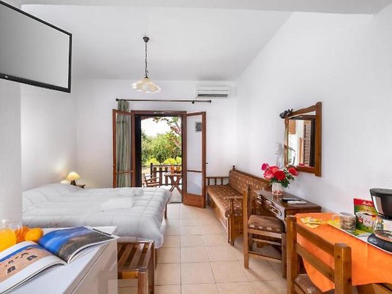 27387083F905B22FB5AD64BE27236755