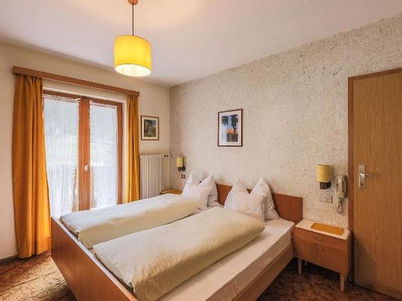 23EF18B8FD2FDB029BAFF9A26AD8DEA3