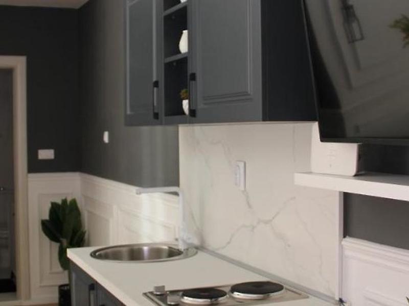 F200AF0AF683ABC93807617BD14CB246