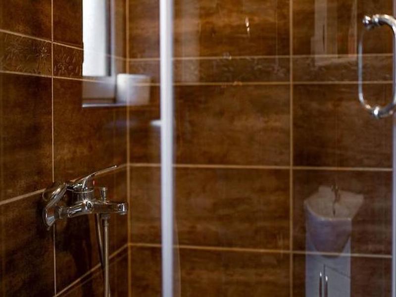 D7090C3CD9540150934A05A18BD4DAAE