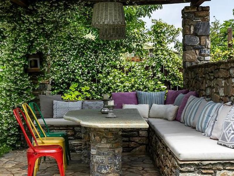 8EE44E3FB95C4361AA64C6767152173F