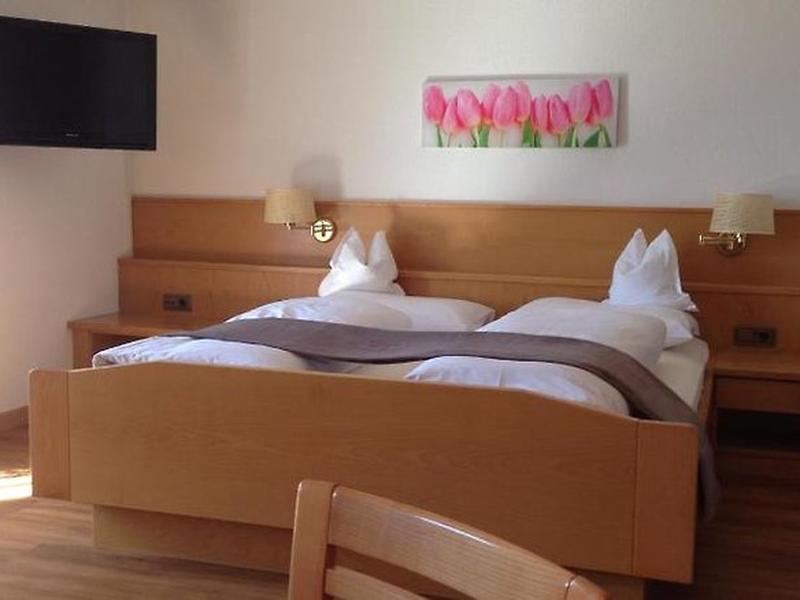 D3D3828F6980820C674FE29E9EF342F7