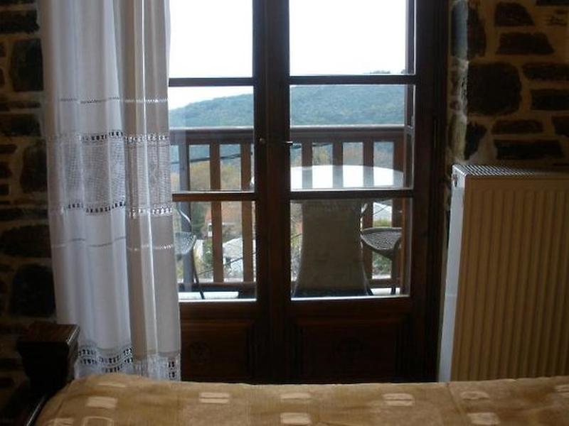 BB40C595B5B2A9E3769F6EF486BCBEDA