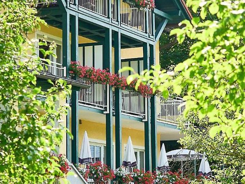 9DB791D0046EE5FA1D2E40145A2B114E