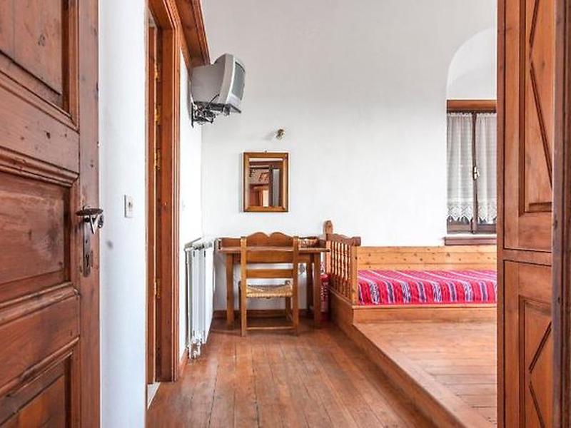 2CF482B12EC235D8A195C71ADA3DCBDE