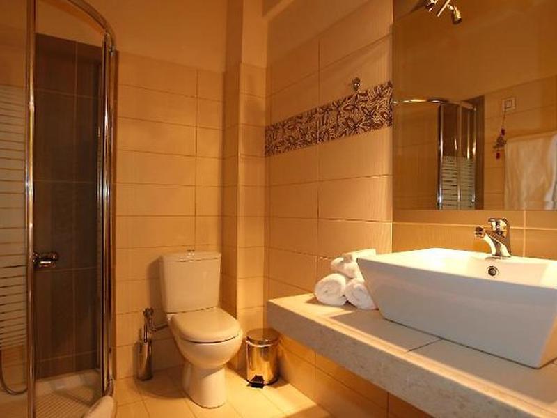 47F802AD22D6A21C4CD03B7C5BBF9681