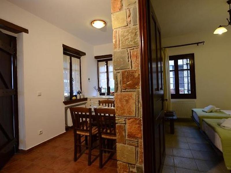 9BE0695950C39EBDE343A8E4F7F31B59