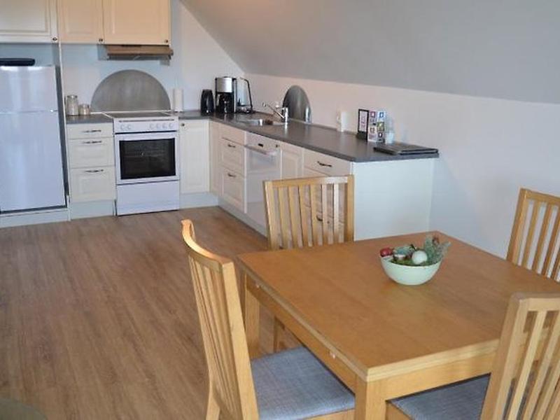 7B8EBE326D6C468E7796B5BBCCC03489