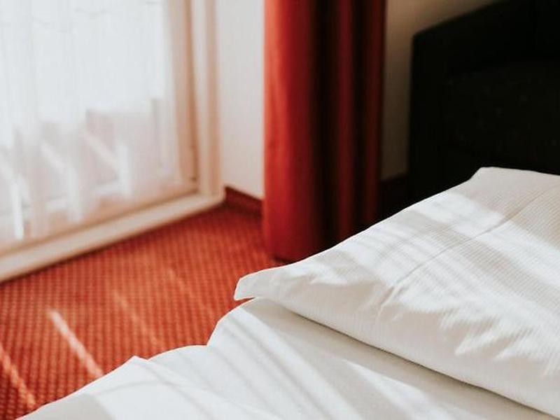 A39606294B47961101A5A28167D33D2E