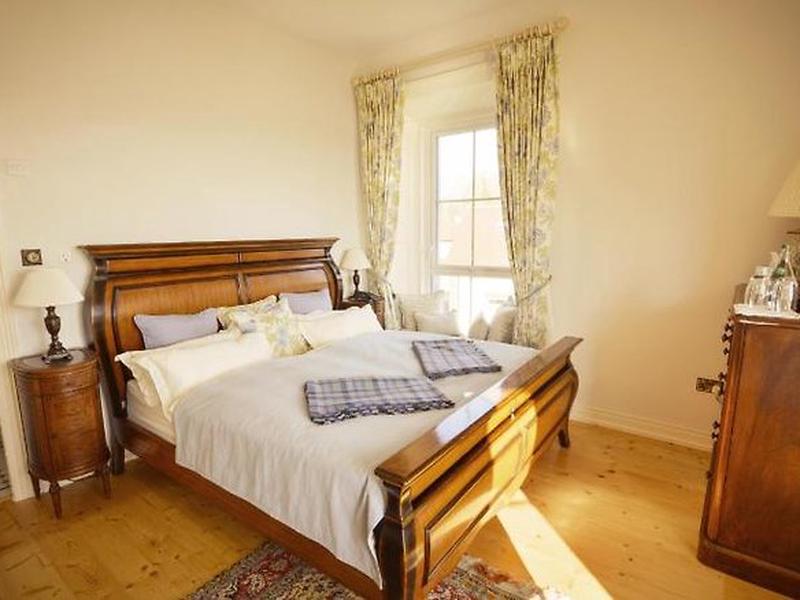 C7556FE336D601C16ED0ED9F6CD344EE