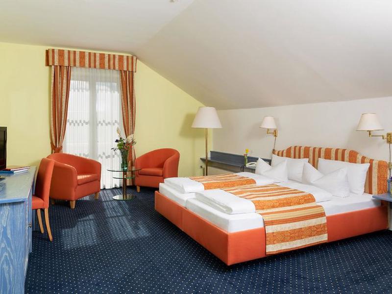 6E480484FD2D8B77B622C84764B36701