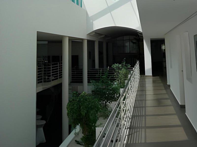 95B7798B83FD55E6400BDA3EB8B8D8F2