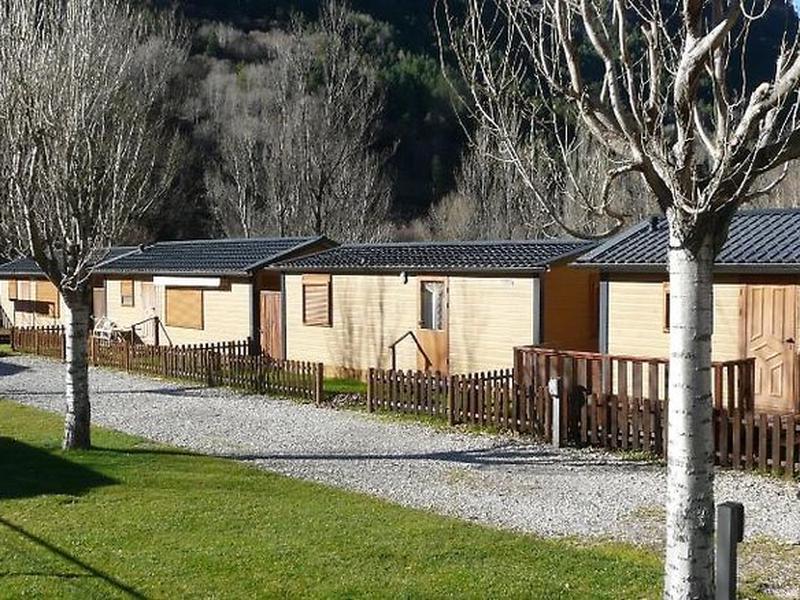 399990C1A599CB40CB9B33C54BD40A11