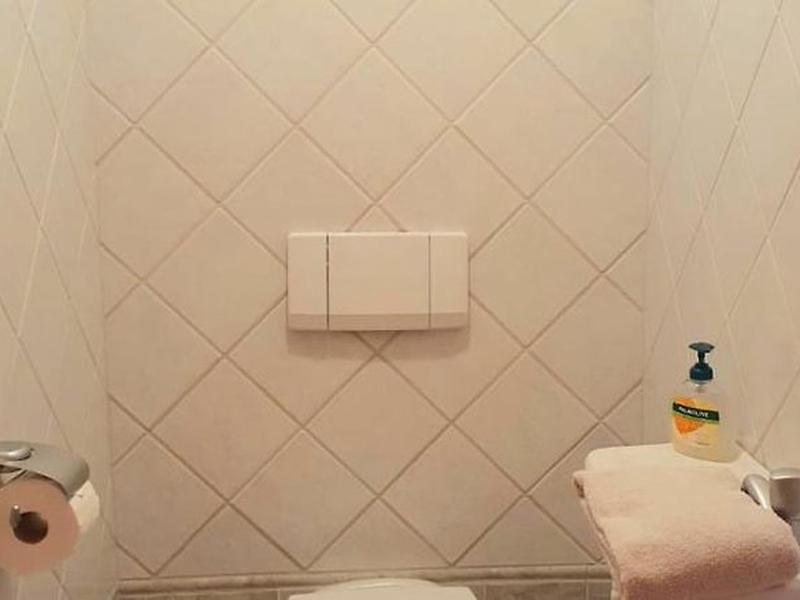 CBF87E7FCF973B73695311B523D25D9B