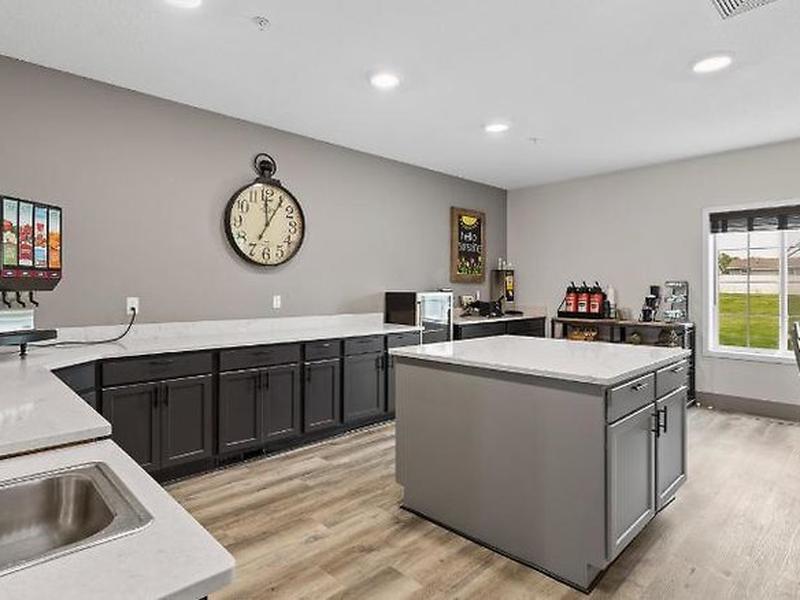 613BC30539B557DD55038F683F82DB7D