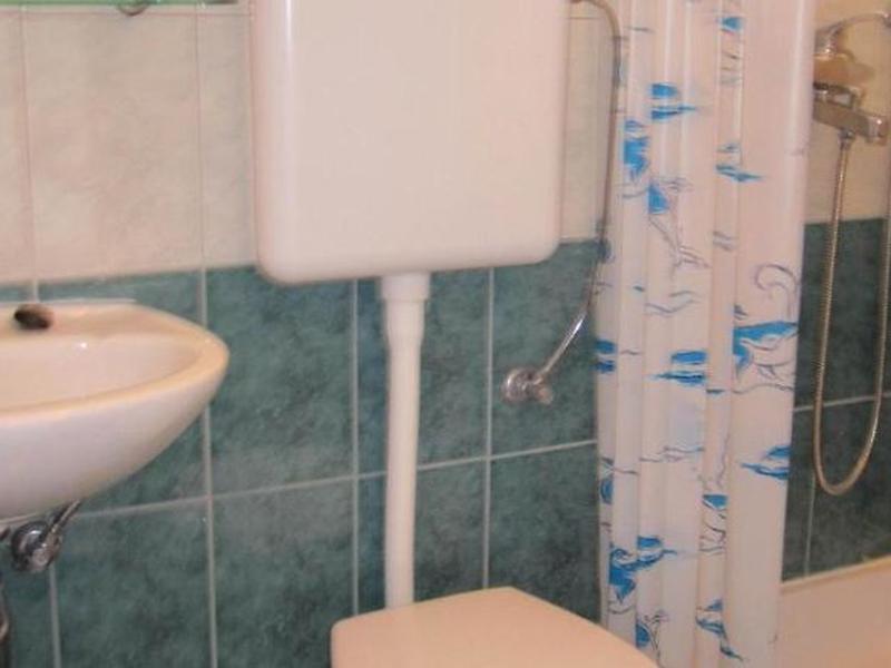 9C02B04CF6D8F37551DF7390C3A53789